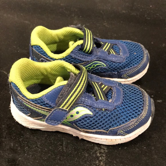 Saucony Other - Toddler boy 7.5XW sneakers in excellent shape